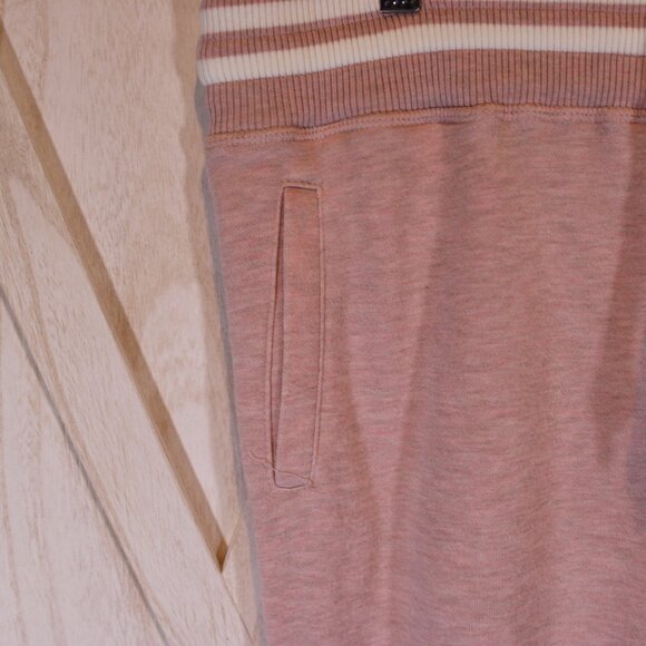 NWOT!  Felina Women's Pink Terry Jogger Set Size M - Picture 6 of 16